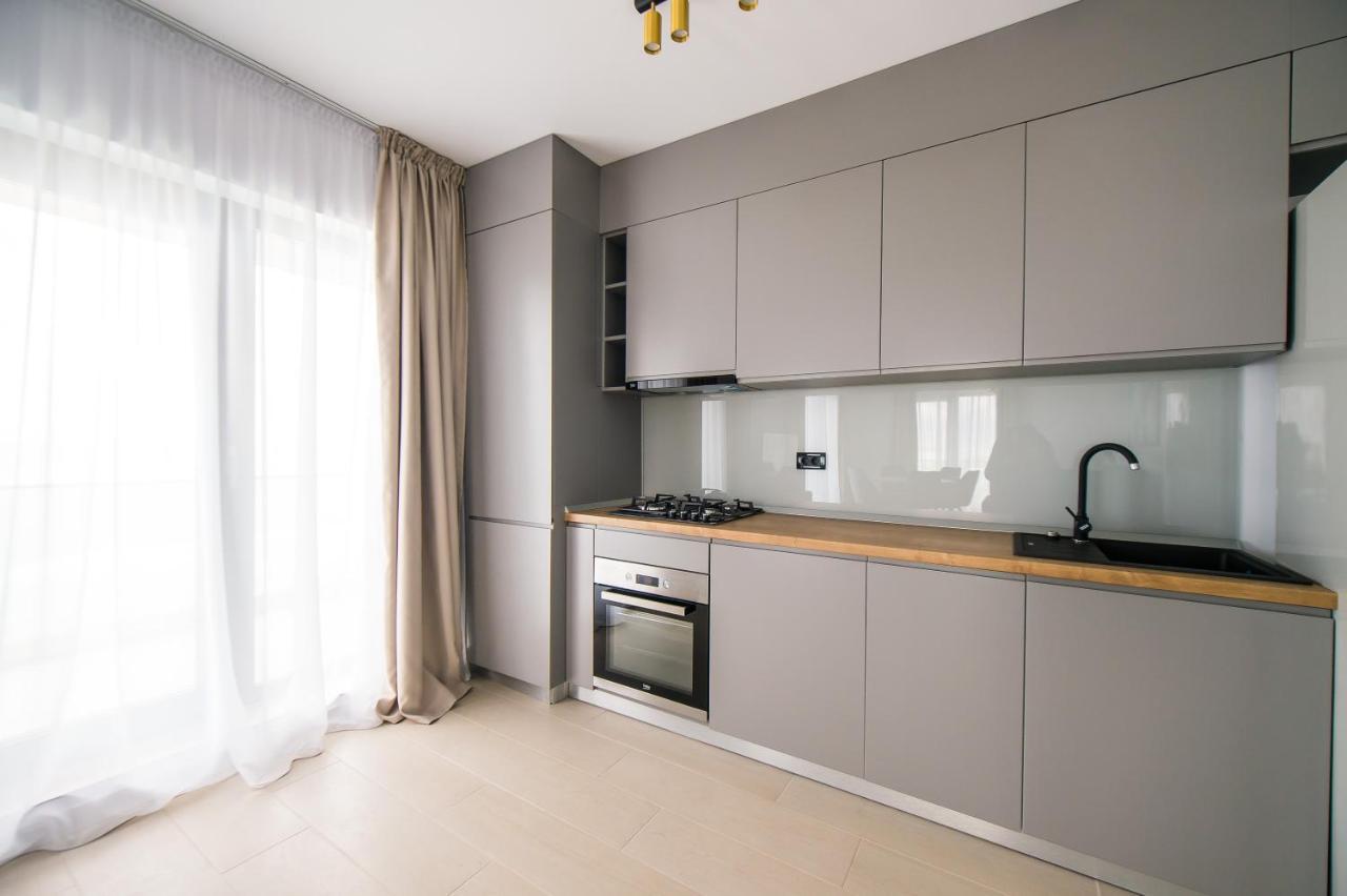 Luxury Promenada Apartment - Frontal Beachfront Mamaia Nord Năvodari Εξωτερικό φωτογραφία
