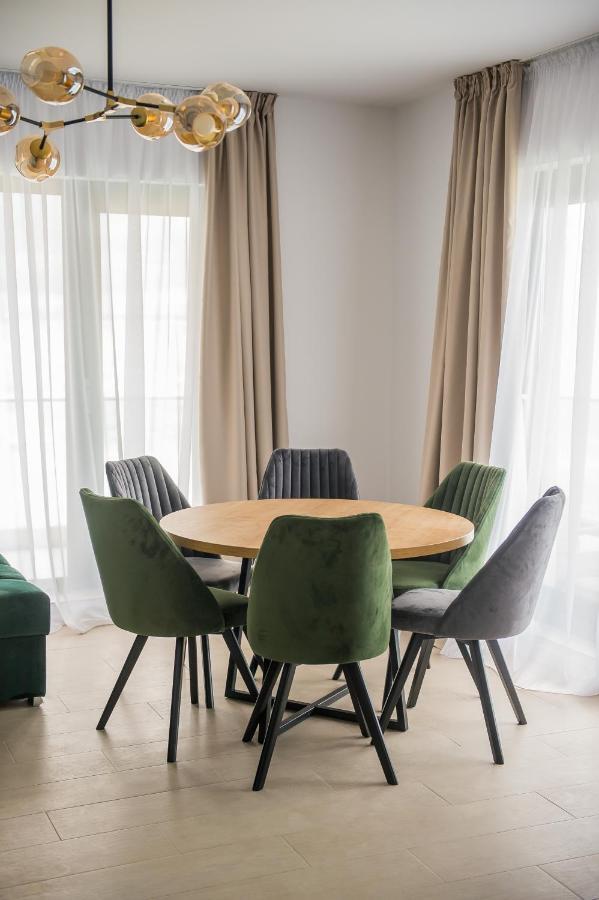 Luxury Promenada Apartment - Frontal Beachfront Mamaia Nord Năvodari Εξωτερικό φωτογραφία