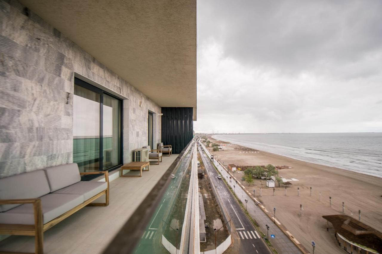 Luxury Promenada Apartment - Frontal Beachfront Mamaia Nord Năvodari Εξωτερικό φωτογραφία