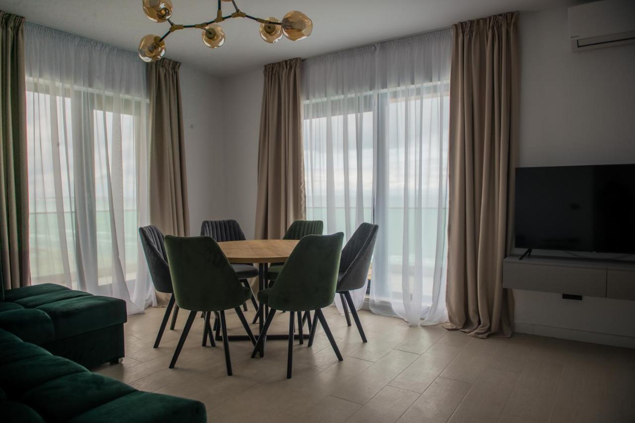 Luxury Promenada Apartment - Frontal Beachfront Mamaia Nord Năvodari Εξωτερικό φωτογραφία