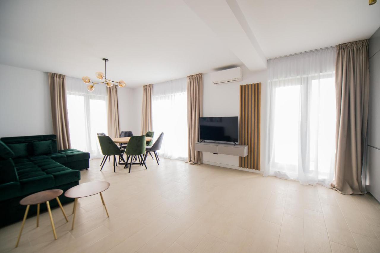 Luxury Promenada Apartment - Frontal Beachfront Mamaia Nord Năvodari Εξωτερικό φωτογραφία